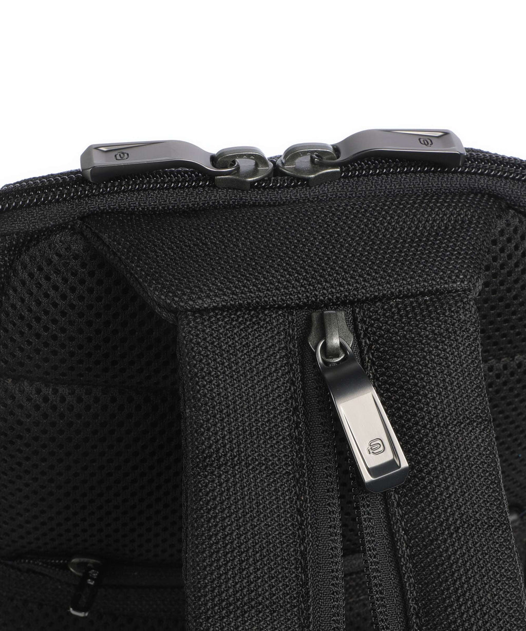 Piquadro Oberon 4 Sling bag black