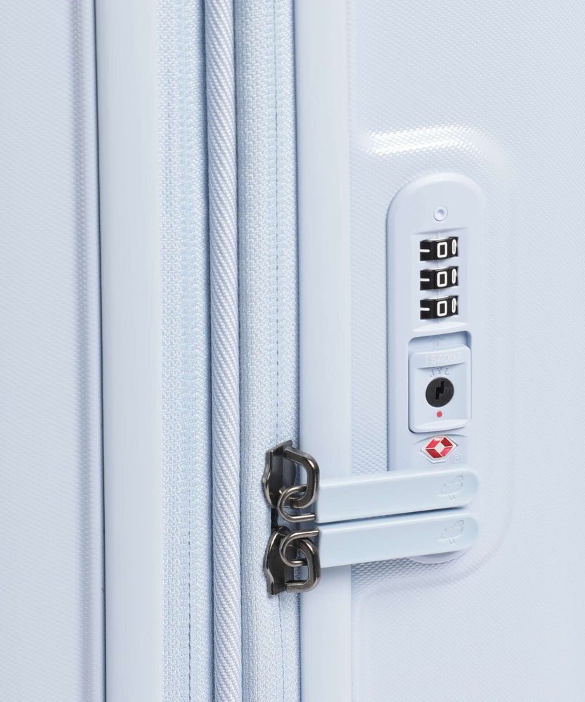 Mandarina Duck Logoduck+ Spinner (4 wheels) skyway