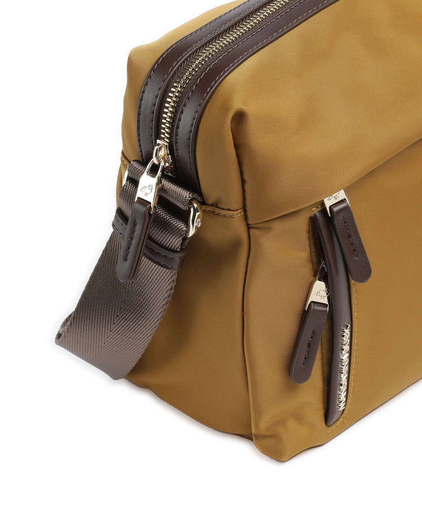 Mandarina Duck Hunter Crossbody bag oil