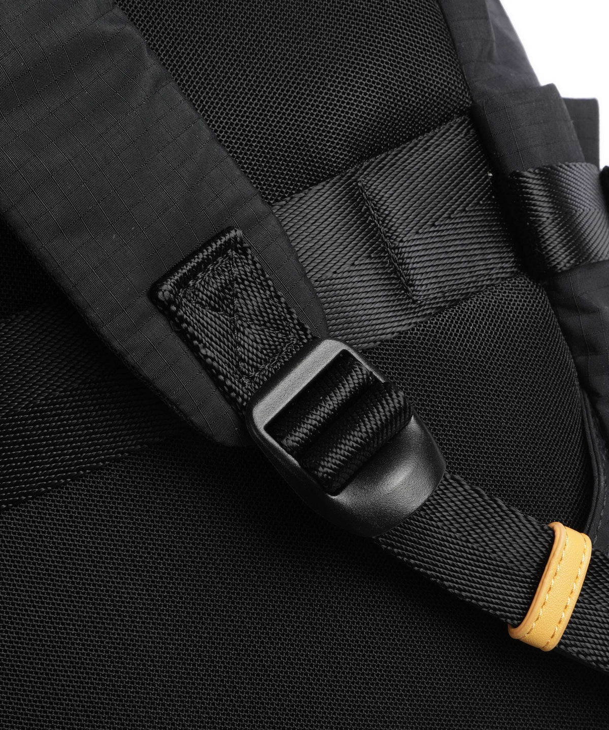 Mandarina Duck Y-Lite Backpack black