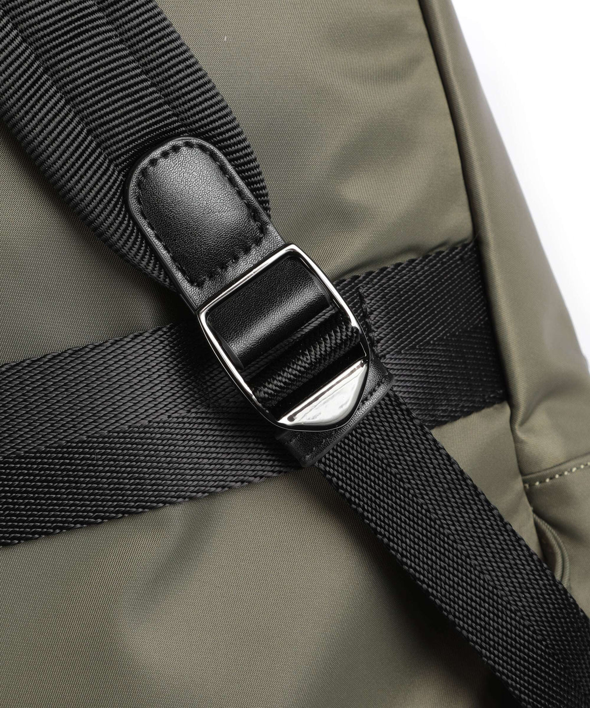 Mandarina Duck MD Urban Backpack soldier