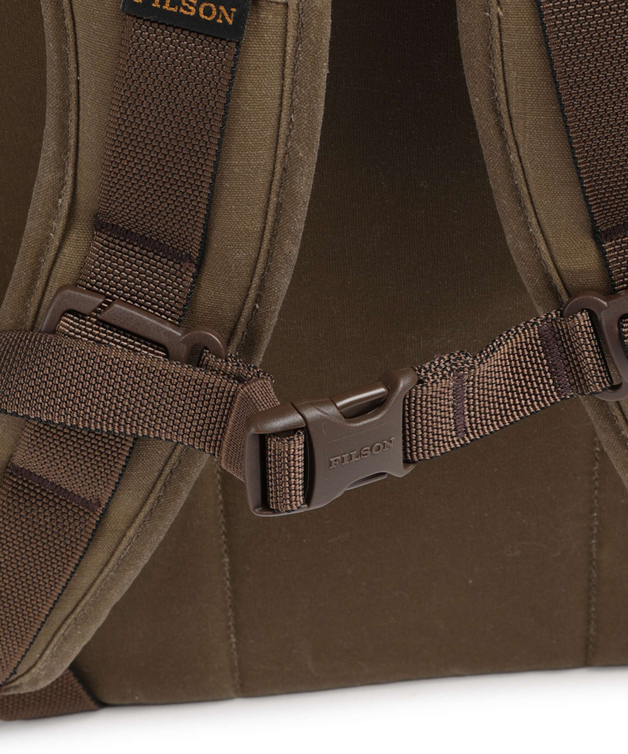 Filson Trapper Creek Backpack dark tan