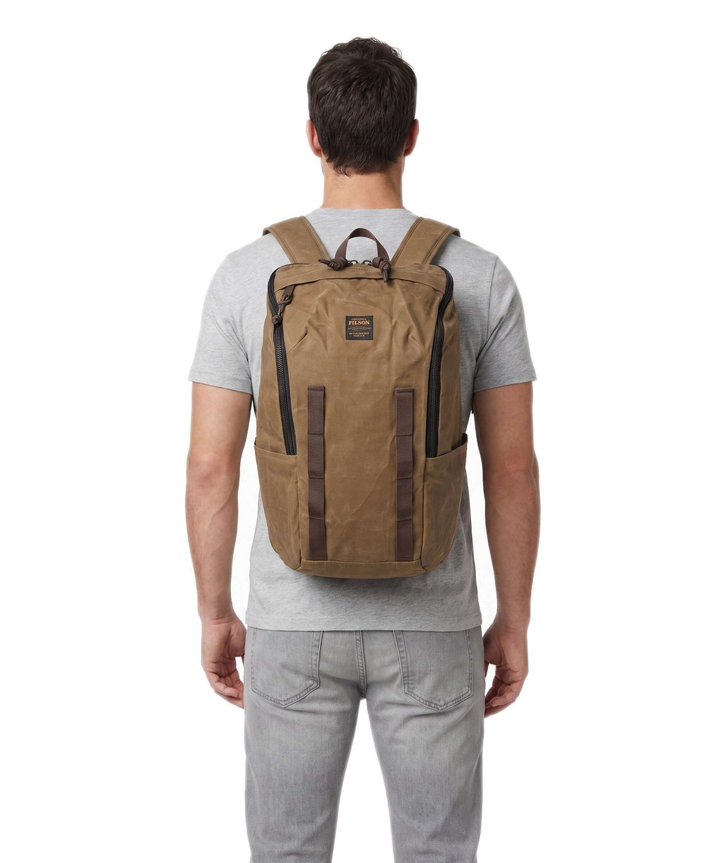 Filson Trapper Creek Backpack dark timber
