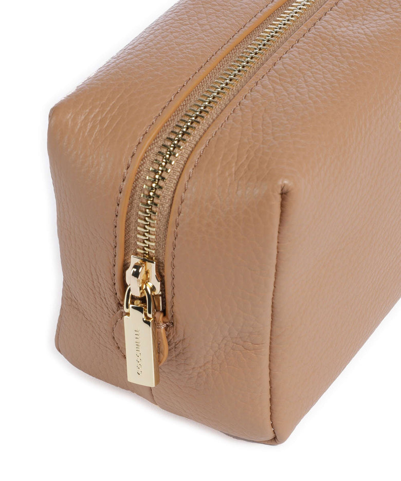 Coccinelle Trousse Cosmetic bag skin