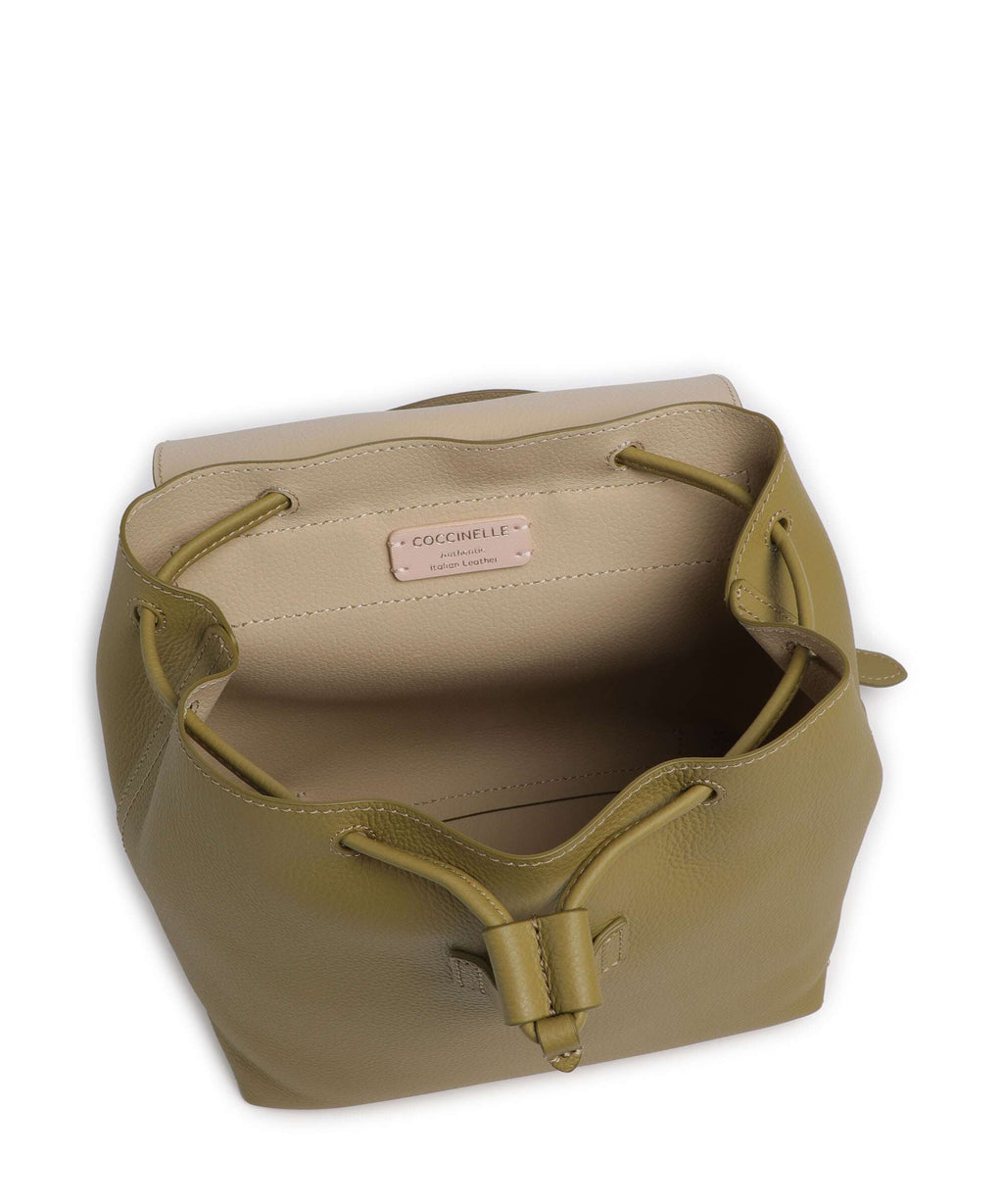 Coccinelle Nikla Backpack seagrass/sandshell