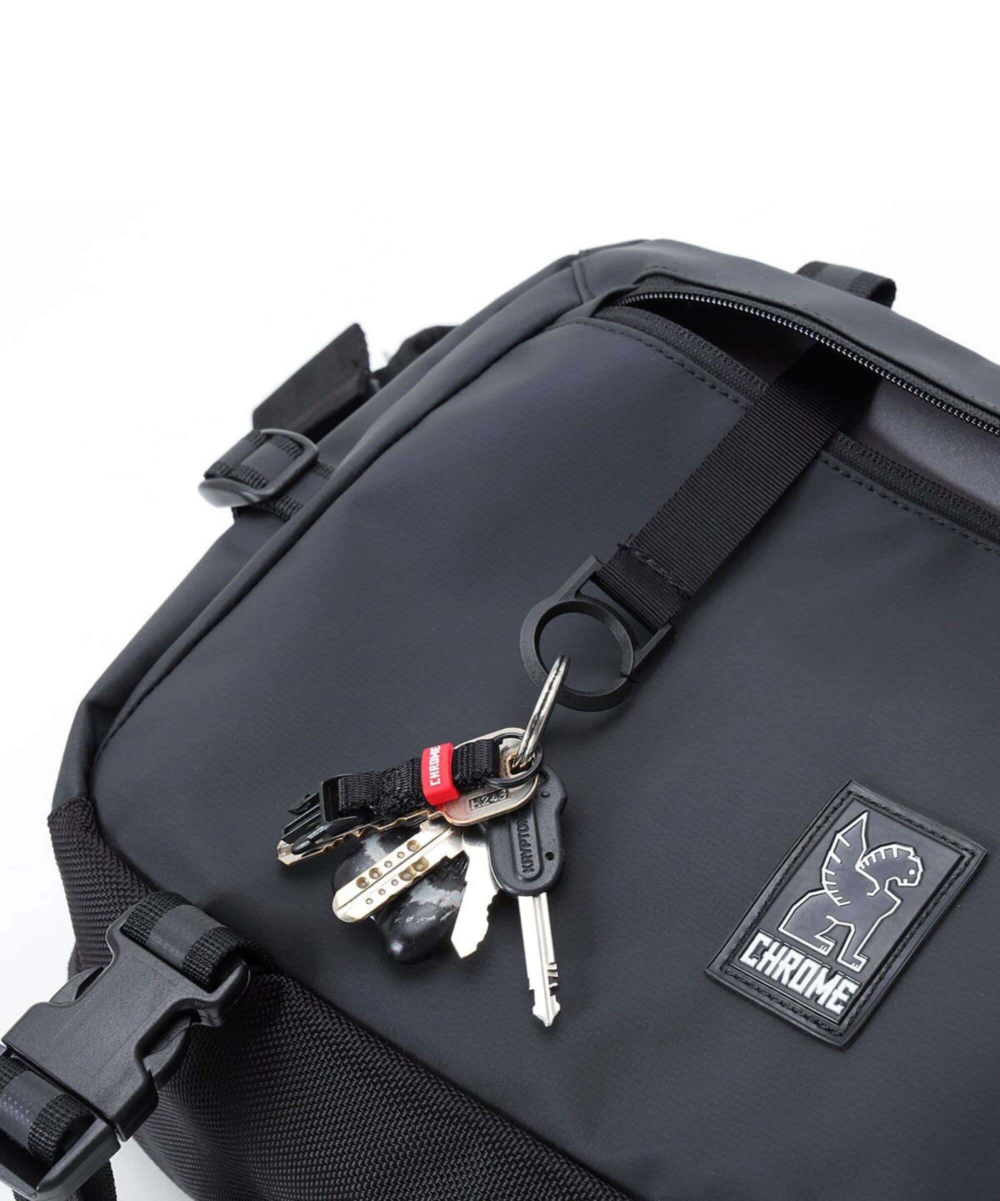 Chrome Kadet Max Crossbody bag 15″ recycled nylon black tarp - BG