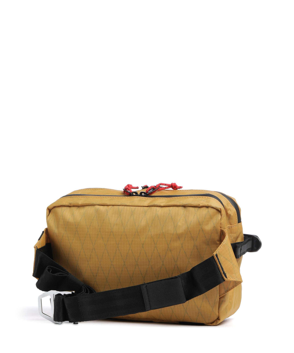 Chrome Heritage Tensile Sling bag amber