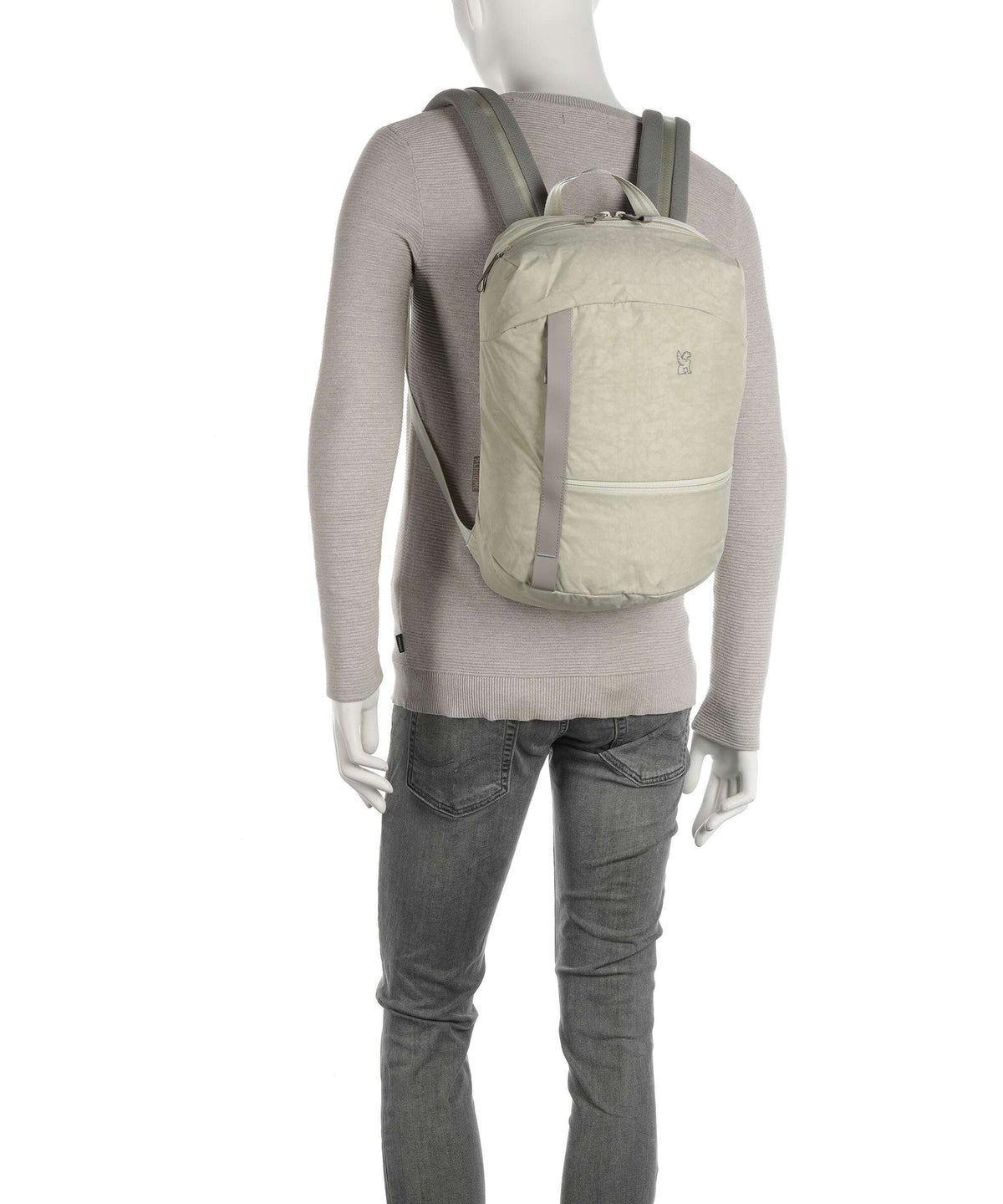 Chrome District Collection Camden 16 Backpack sandstone