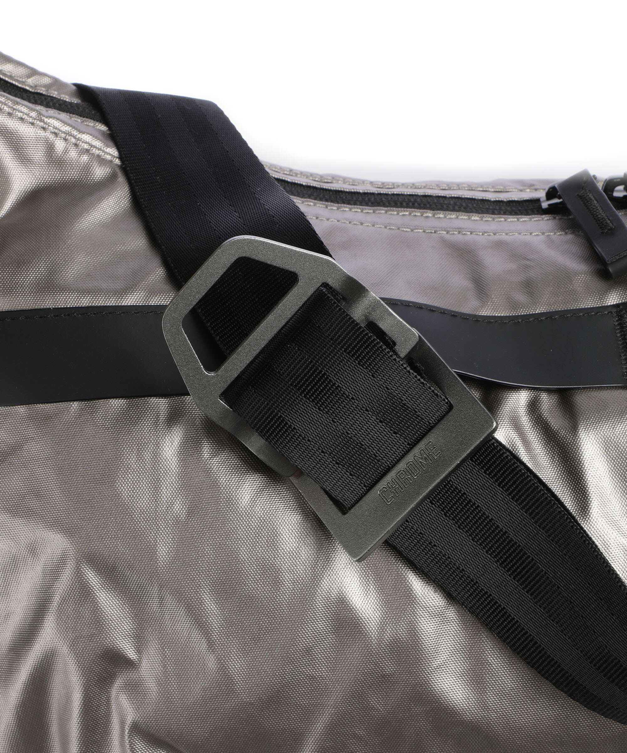 Chrome District Collection Yoyogi 14 Shoulder bag chromium