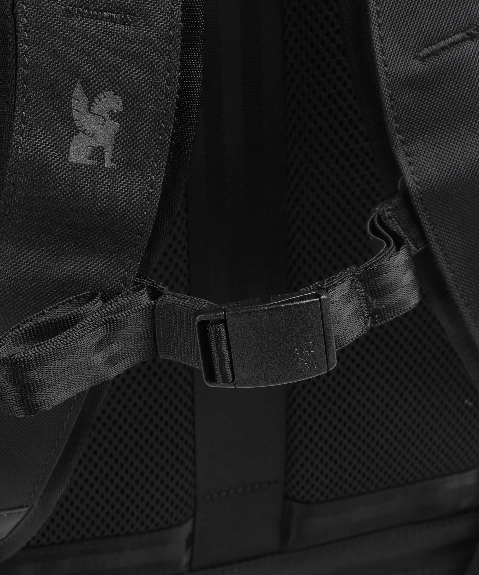 Chrome Hawes 26 Backpack sage