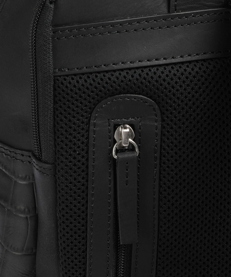 Burkely Cool Colbie Laptop backpack bear black
