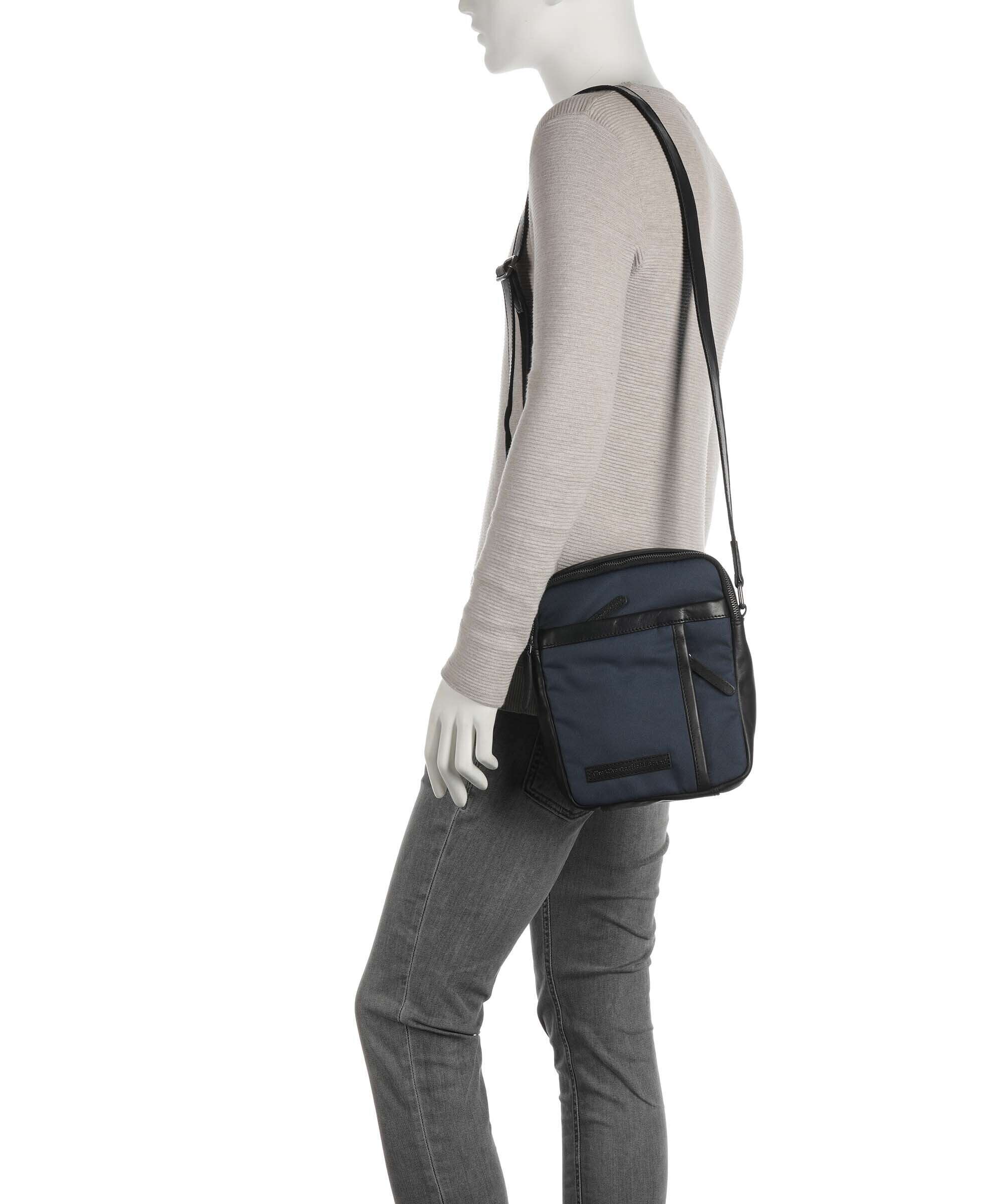 The Chesterfield Brand Fusion Arendal Crossbody bag navy