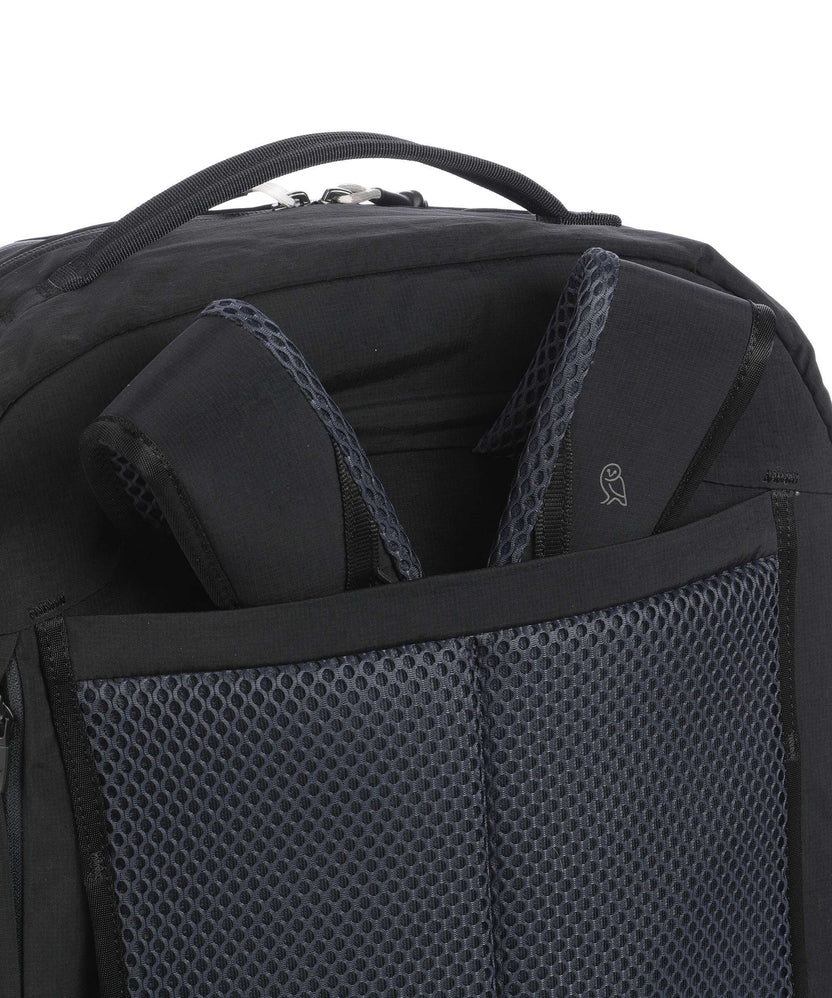 Bellroy Lite 38L Travel backpack black