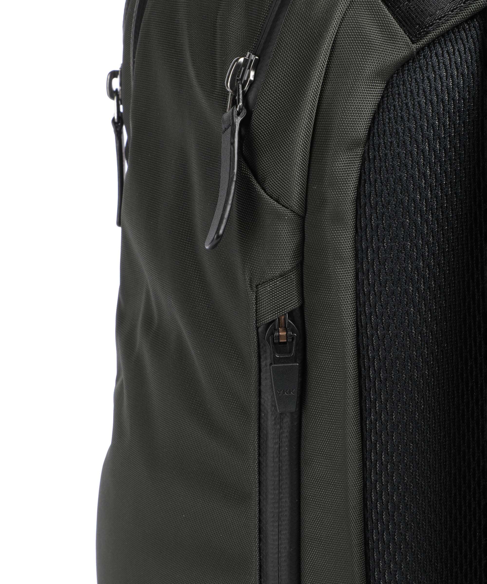 Bellroy Transit 28L Pro Backpack olive