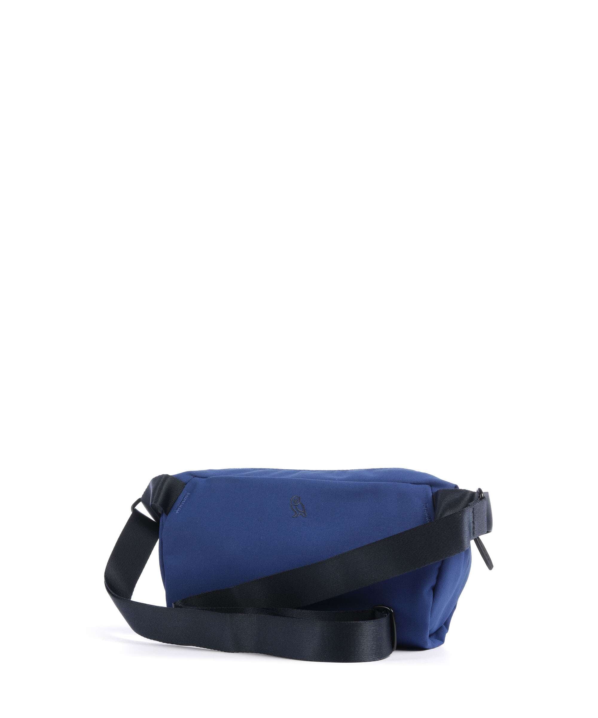 Bellroy Classic 3 Sling bag indigo