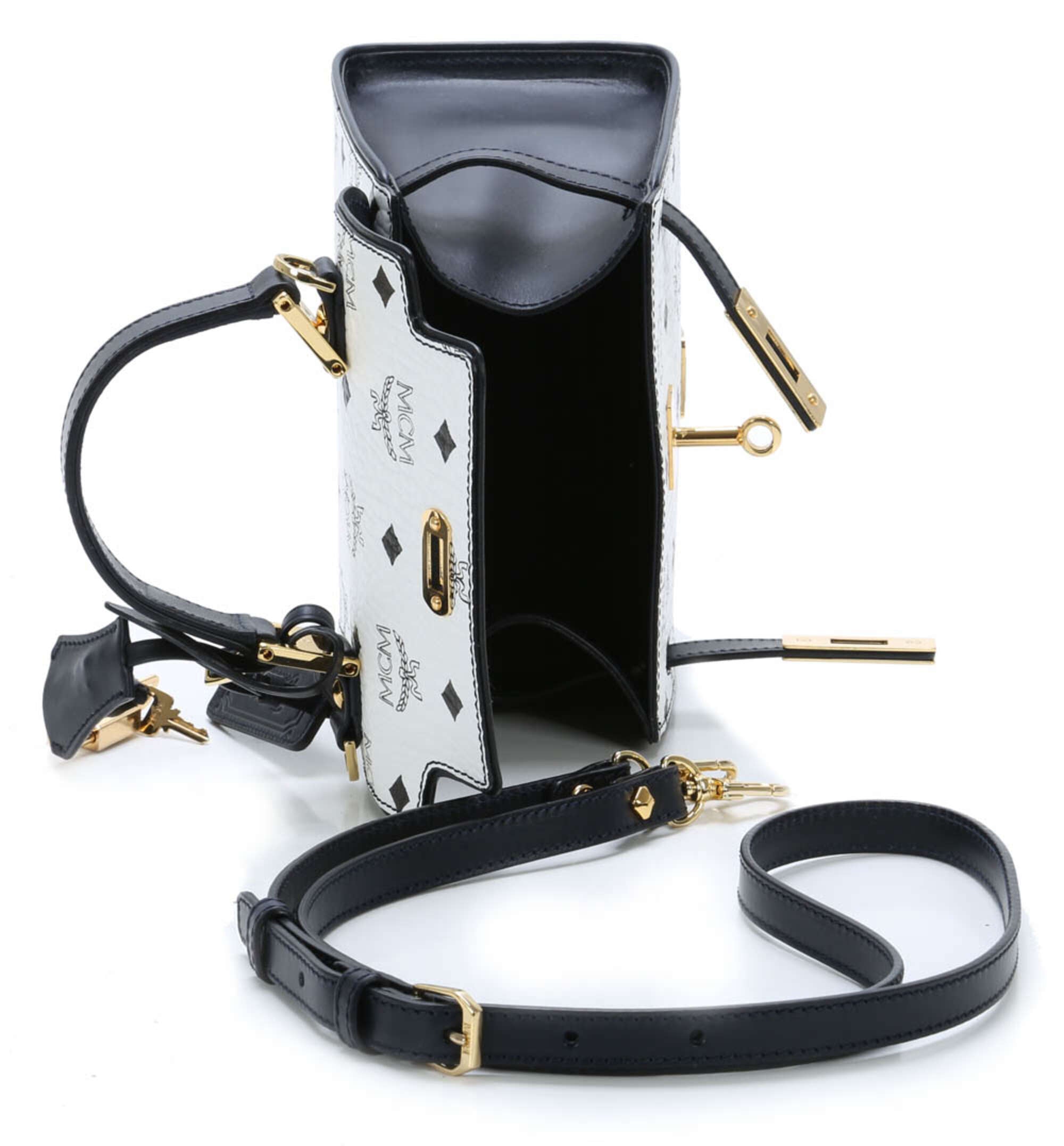 MCM Shoulder bag white